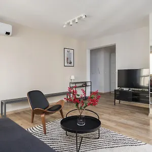 Apartament Metro Wilanowska With, Warszawa